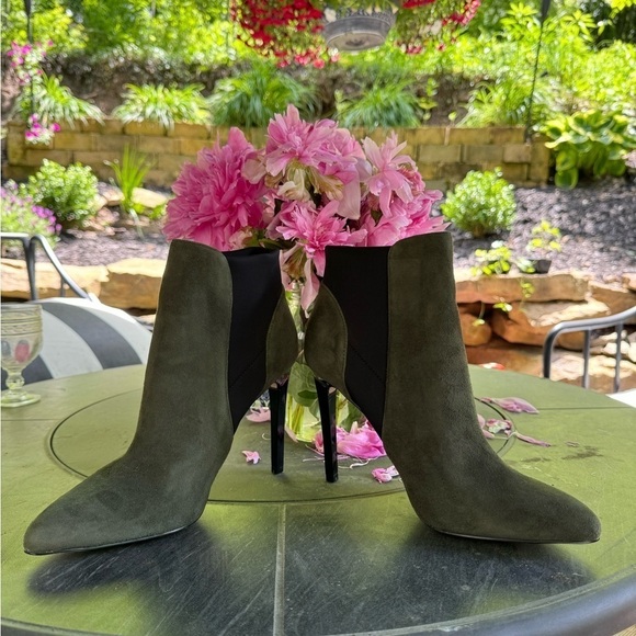 French Connection green black heeled booties 9.5 - Picture 7 of 14